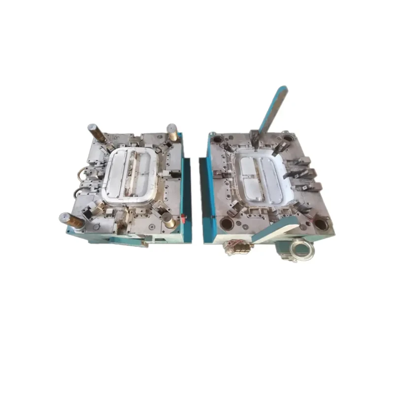 Injection Mould for Exterior Panel of Left Rear B-Pillar