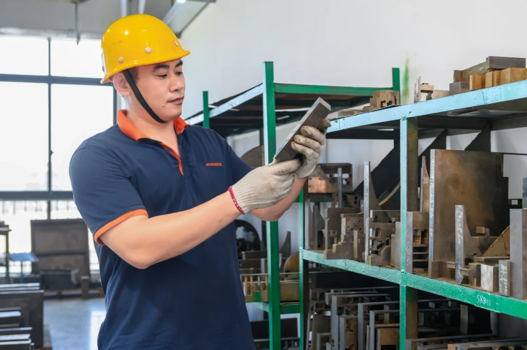 Custom Plastic Injection Mold