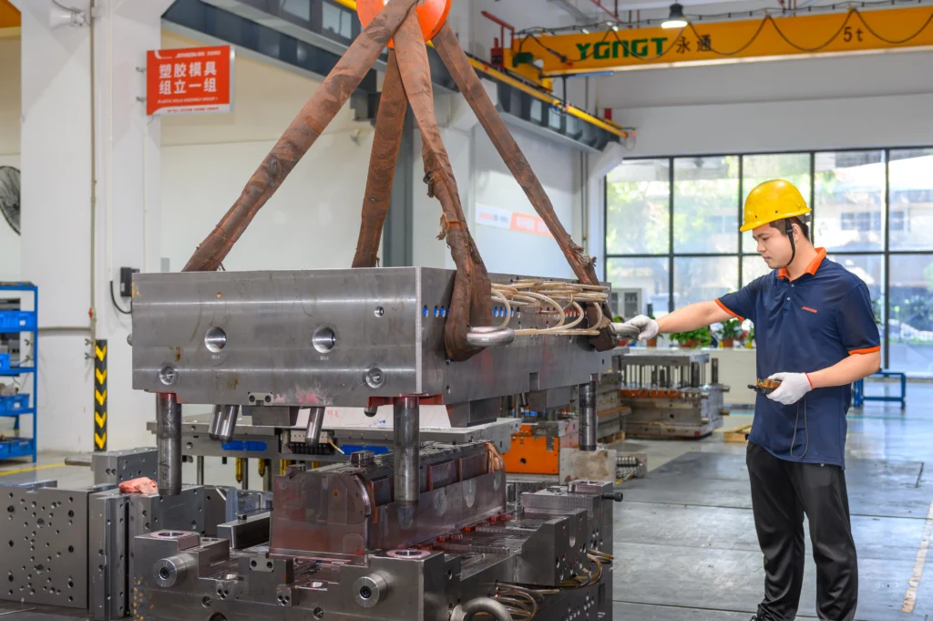 Shinsook Battery Frame Injection Mold